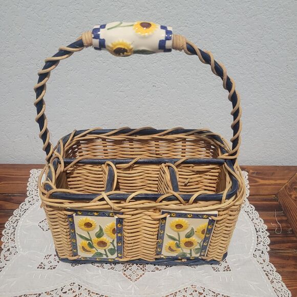 VTG Wicker Divided Silverware Caddy Basket Sunflower Ceramic Tile Hand Painted - Picture 1 of 11